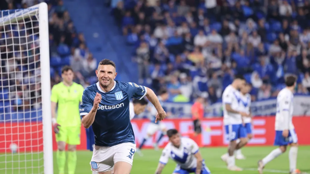 Racing golpea primero en duelo entre argentinos